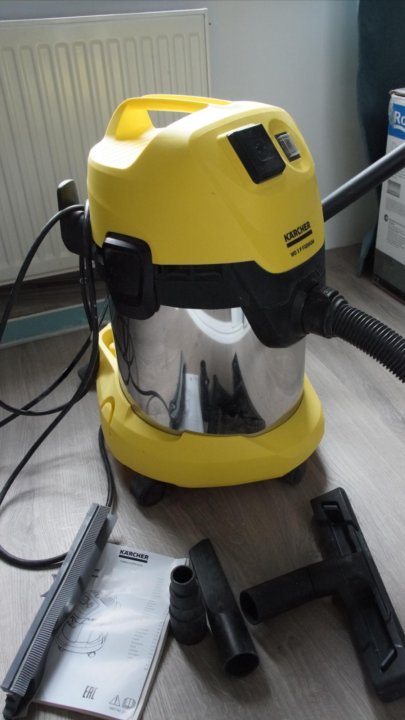 Karcher wd 3 v 15 6 20. Строительный пылесос Керхер WD 3 Premium. Строительный пылесос Керхер ВД 3 премиум. Пылесос Karcher wd3 Premium на стройке. Строительный пылесос Karcher WD 2 Plus v-15/4/18.