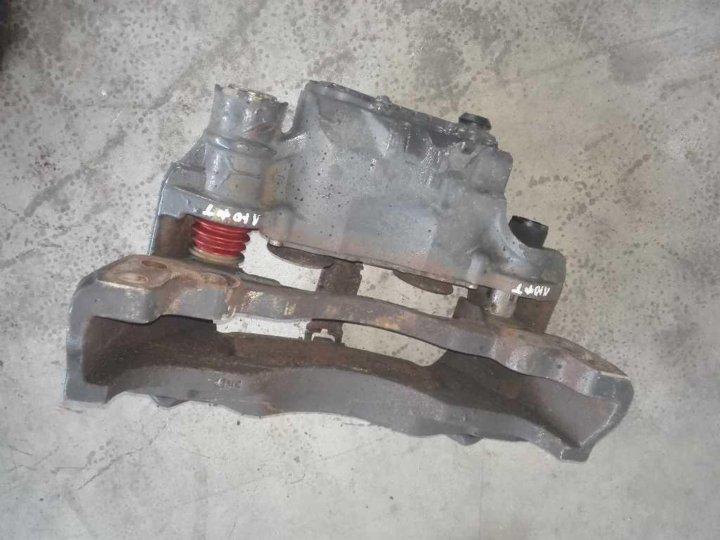 Суппорт даф хф 95. Суппорт даф. Суппорт даф. Суппорт даф 105 задний. Суппорт даф.