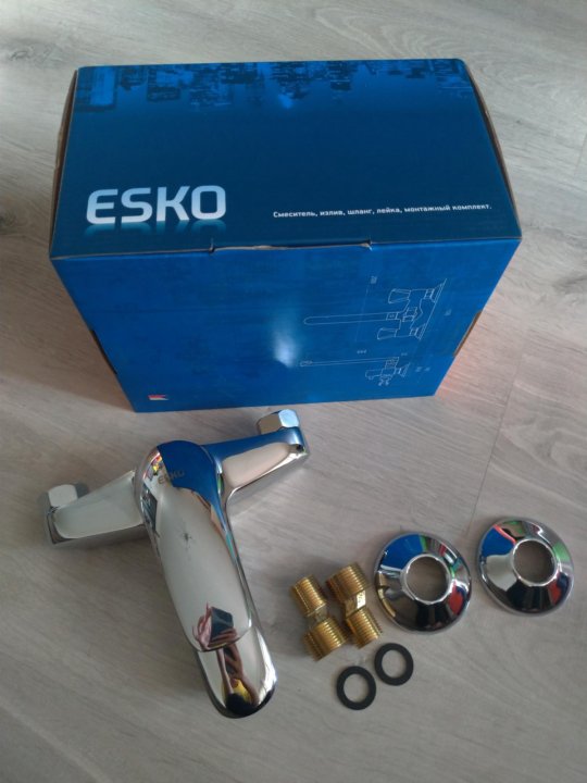 Комплект esko. Смеситель Esko k24b. Смеситель Esko для ванной. Esko Porto 31. Esko Baku хром.