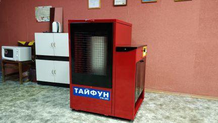 Калорифер «тайфун» тм-15 разборка. Тайфун печка на отработке. Печь тайфун тгм 300 запчасти. Печка тайфун тгм 300. Тайфун на отработанном масле.