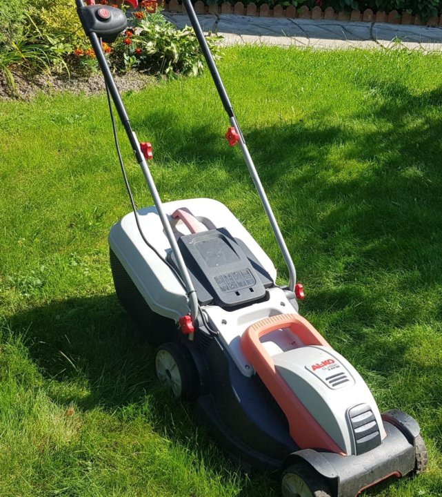 Газонокосилка al-ko 112856 classic 3. 82 se. 82 se. 22 se. 82.