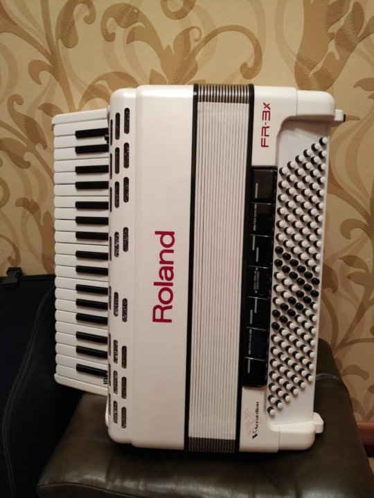 Цифровой аккордеон ROLAND FR-3x – купить в Королеве, цена 85 000