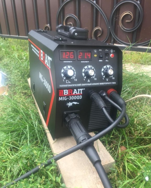 Полуавтомат брайт миг 300 qd. Сварочный полуавтомат брайт 300. Полуавтомат brait mig 300qd. 043. 01.