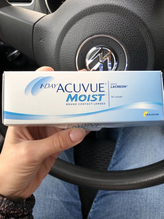 Линзы acuvue 0 75. Акувью -0.75 линзы 0.75.