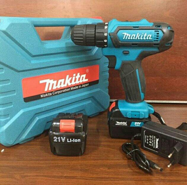 Шуруповерт мааита21вольт. Шуруповерт макита 21v. Шуруповерт 21v hunter. Аккумулятор макита 21 вольт. Макита 21 вольт.