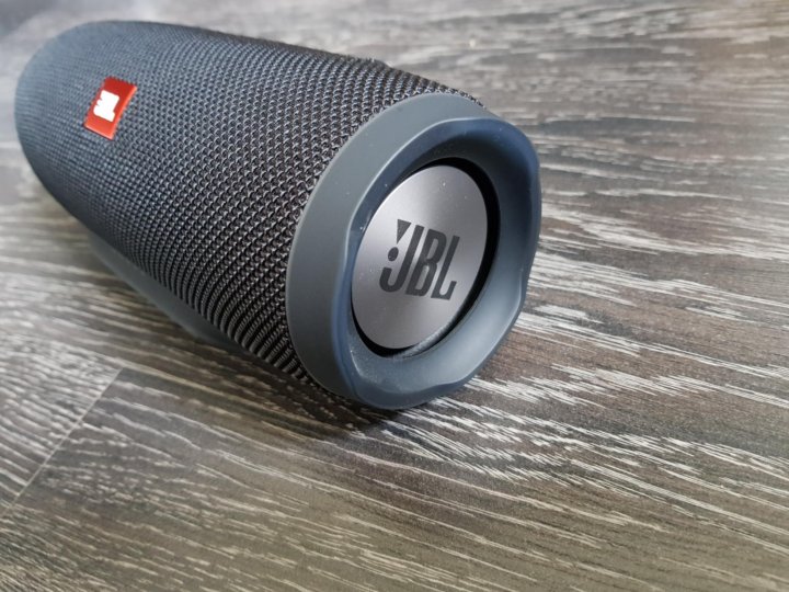 Jbl оригинал. JBL charge 3 оригинал. JBL чардж 7 оригинал. Жбл 450бт облезли. Колонка JBL charge 2 пасивка.