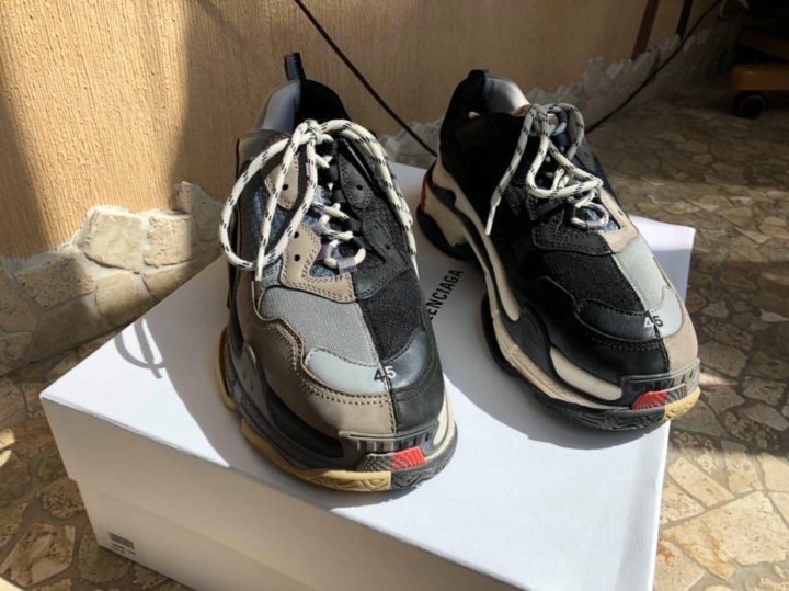 Balenciaga Triple s Grey 012 серые