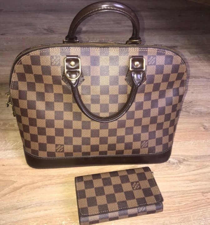 Оригинал сумки луи виттон фото. Оригинал сумки луи виттон фото. Мужская сумка louis vuitton оригинал. Сумка льюис вьютон. Сумка louis vuitton pochette.