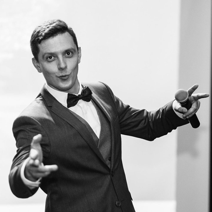 сергей склянухин тамада. кирилл жуков тамада. тамада на новый год. тамада невинномысск. валентин париев ведущий челябинск.