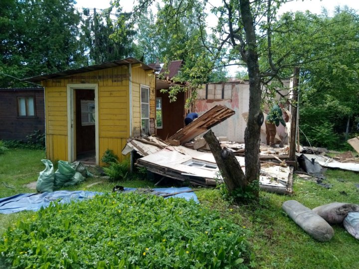 Разобрать старую дачу. Разобрать старую дачу