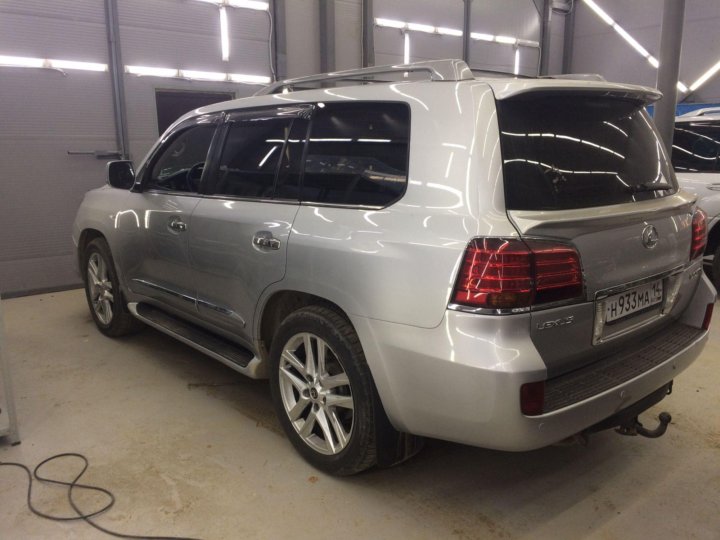 Lexus LX 570 2008 Р±РµР»С‹Р№