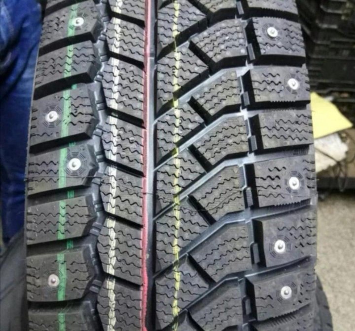 Шины viatti шипы. Viatti v522. Viatti 185/65 r15 шипы. Viatti 175/70 r13 v522. Шина зимняя шип. Viatti Brina Nordico v-522 175/70 r13 82t.