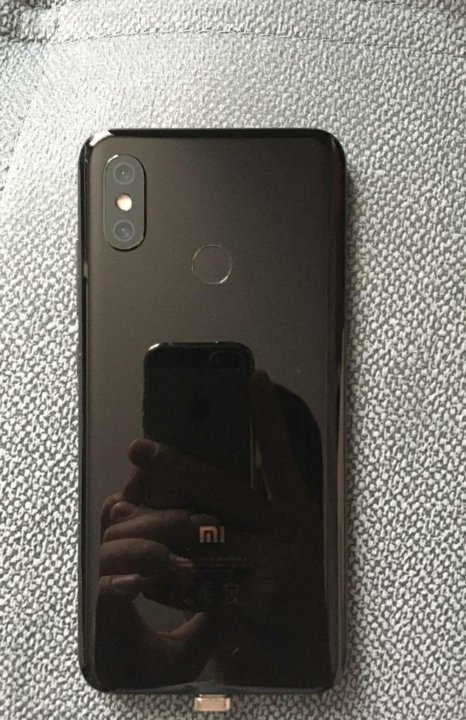 Mi черный. Mi 8 Black. Xiaomi mi 8 черный. Mi 8 чёрный на 64. Сяоми ми 6 Махачкала.