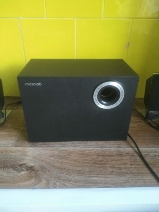 microlab m200bt platinum