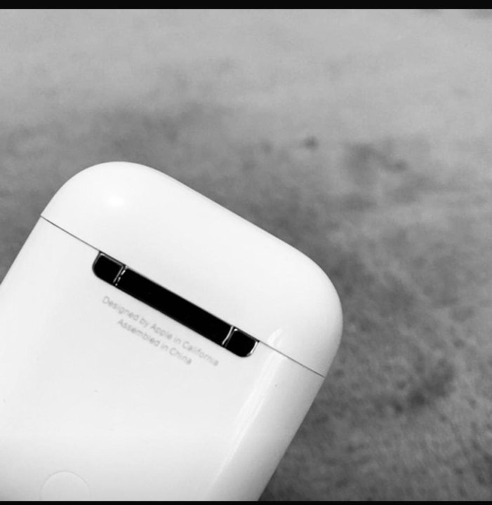 Airpods in only one. Apple airpods 4. пломбы на airpods. беспроводные наушники airpods pro premium. не заряжается наушники airpods 2.