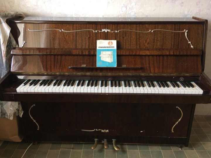 Купить пианино на авито в Калининграде. Авито куплю пианино б у
