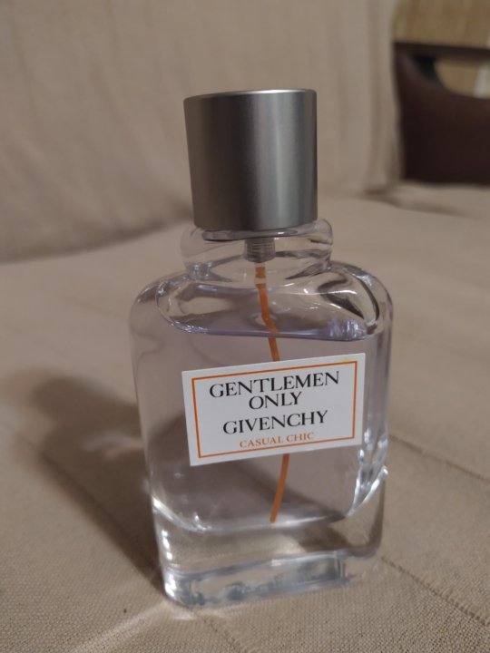 Givenchy gentlemen only casual chic