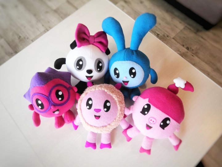 Малышарики персонажи. Сделать малышарики. Сделать малышарики. Малышарики фигурки свитбокс. Малышарики из пластилина.