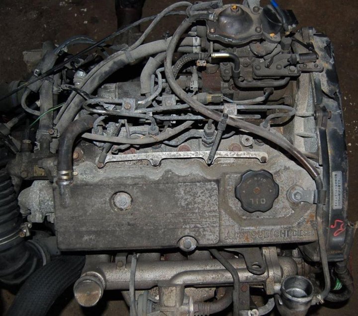 #22 Наклейки блоков предохранителей - Mitsubishi Delica (L400), 3 л, 2002 года э