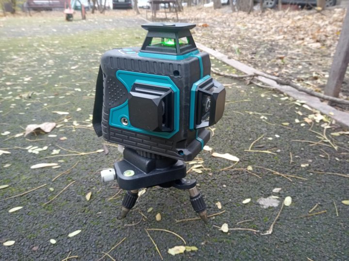 Лазерный уровень stabil 12 лучей. Лазерный уровень xpert 12 лучей. Лазерный уровень макита mrg 12. Лазерный уровень 5d зеленый луч аккумуляторный. Лазерный уровень 12 лучей.