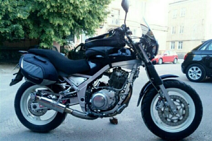 Yamaha SRX 400