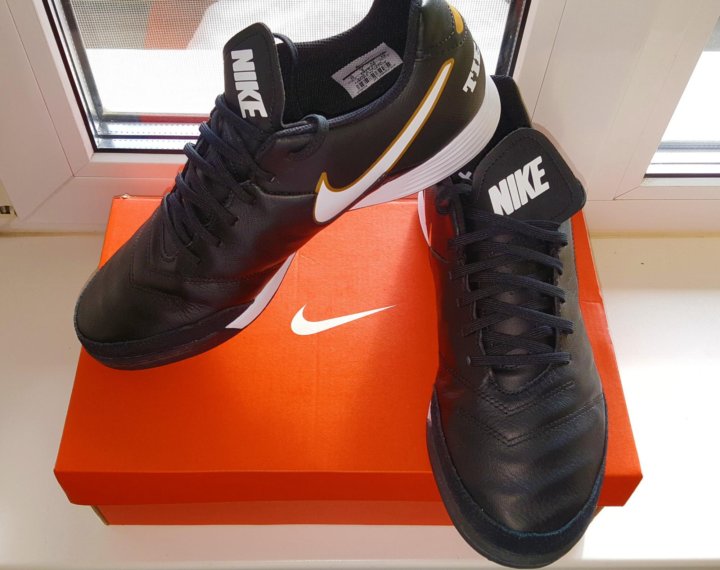 nike tiempox genio ii