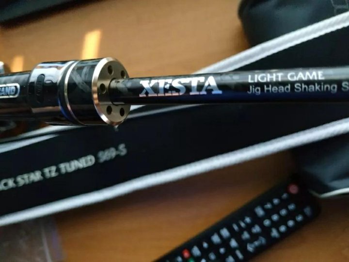 Xesta extra tuned. Спиннинг Xesta Black Star Solid TZ tuned s69-s. Xesta Black Star Solid s69-s. Xesta Black Star Solid 2nd Generation s74-s. Тубус для Xesta Black Star hard s84mhx.