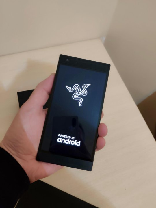 Смартфон Razer Phone 2 64GB – купить в Санкт-Петербурге, цена 25