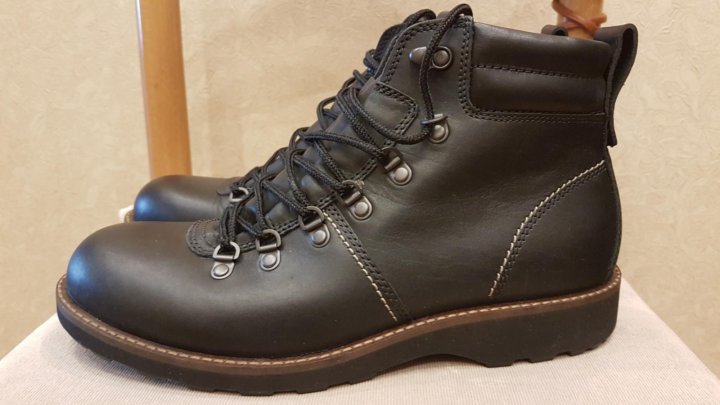 Ecco holbrok deals rugged boot