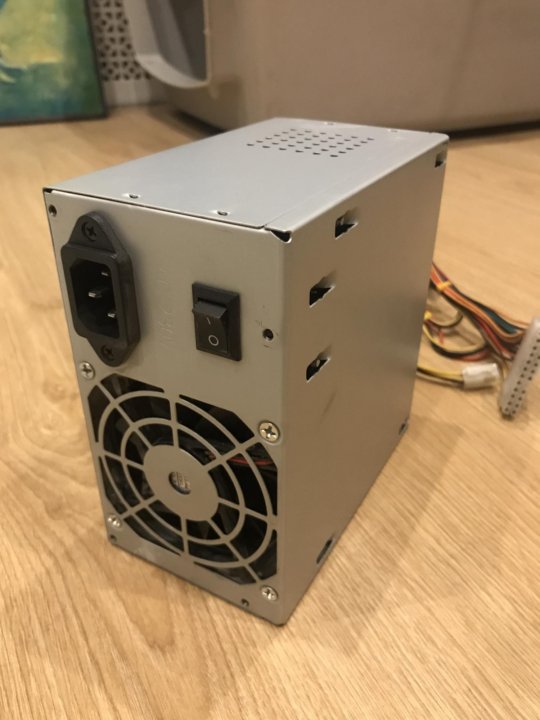 прожектор уф-света blacklight 400 вт. прожектор blacklight 400w. инвертор ritmix rpi-3002. сабвуферный динамик рокфорд p112s4. блок питания asus (fsp) fsp400-70lq 350w 1u.