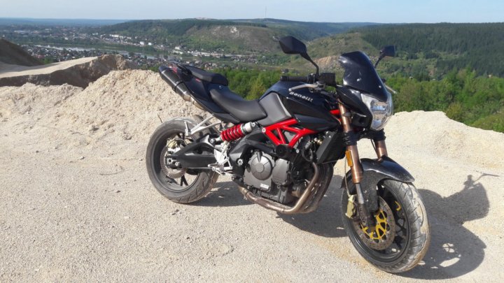 Stels Benelli 600 черный