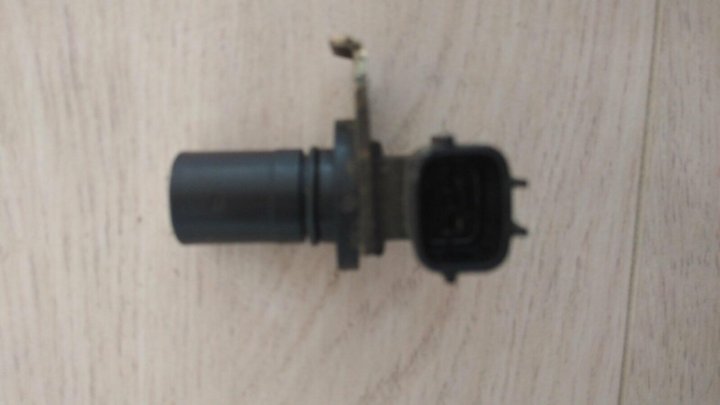 разъем датчика наружного воздуха мазда 3. 0 бензин. датчик масла мазда мпв. датчики мазда мпв. датчик на коробку мазда мпв 2002.