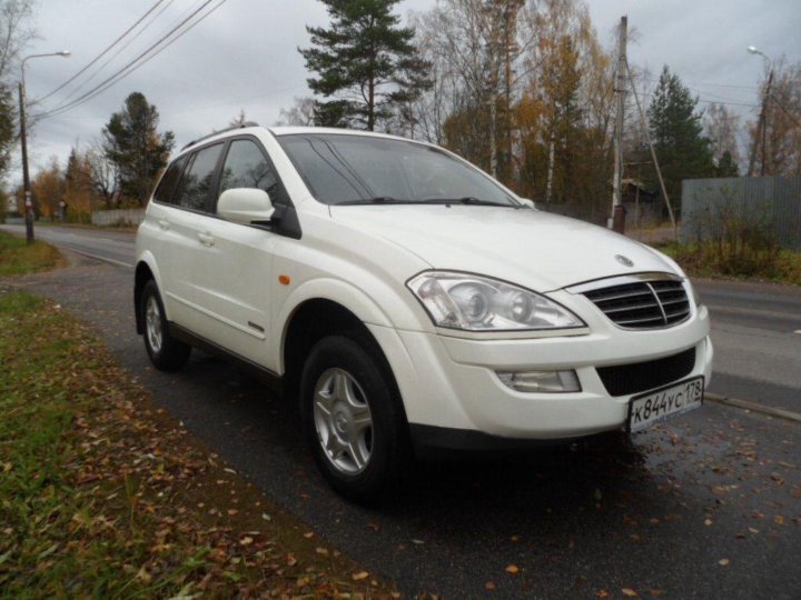 Ssangyong спб. SSANGYONG Kyron 2008. SSANGYONG Kyron 2008 двигатель. Дэу Кайрон 2008. Ниссан саньенг 2008.