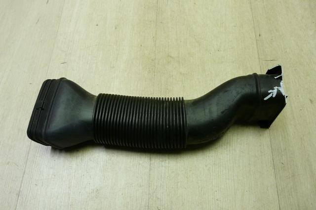 воздухозаборник шкода рапид 1. 4. Skoda yeti дефлектор воздушный центральный. воздуховод шкода. воздуховод шкода.