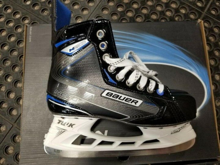 Коньки bauer 9 5 авито. Коньки Bauer n2900. Bauer Nexus 2900 коньки. Хоккейные коньки Bauer Nexus n2900 s18. Коньки Bauer Nexus 100.