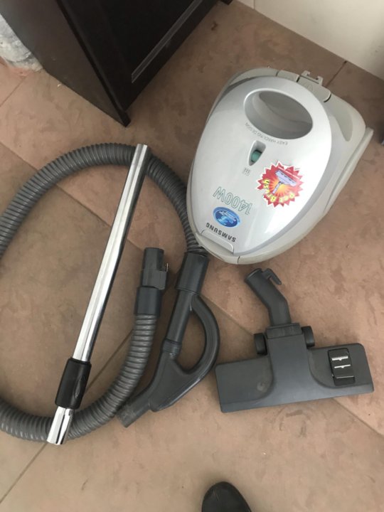 Самсунг vc-7114hns мешки. Пылесос самсунг vc7114. Самсунг vc 7114h. Пылесос самсунг 1400w мешки. Пылесос самсунг 1400w.