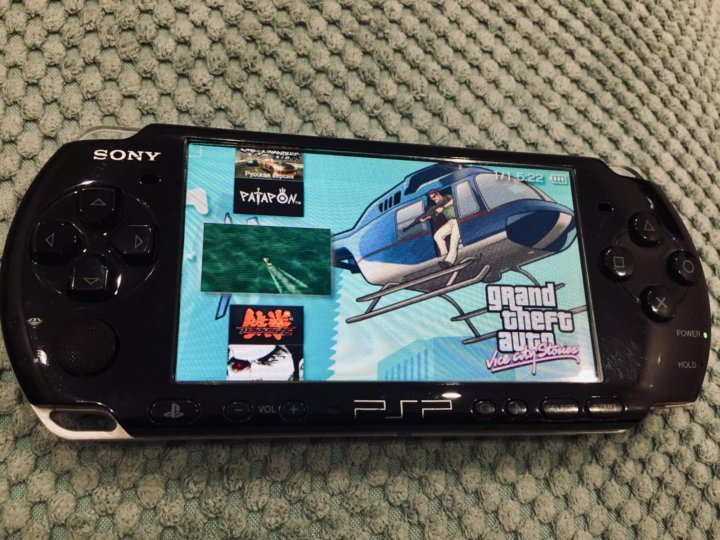 Прошить авито. PSP 3008. ПСП 3008. PSP 3008 фото. Игра лошади на Sony PLAYSTATION Portable Slim & Lite (PSP-3008.