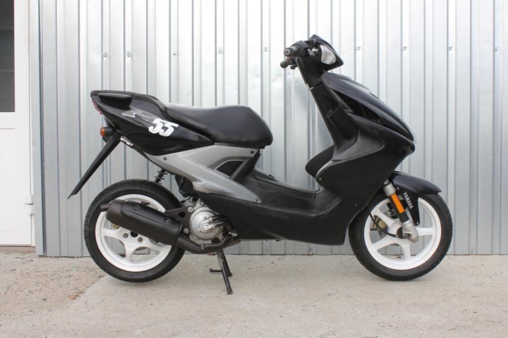 Yamaha Aerox 50 черный