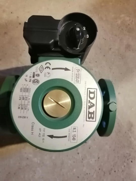 Насос 40 120. Циркуляционный насос 120/250,40 м. Циркуляционные насосы DAB ср 40/2700 неисправности. Церкулировачные насосы для отопления DAB врн180/280.50т в Симферополе.