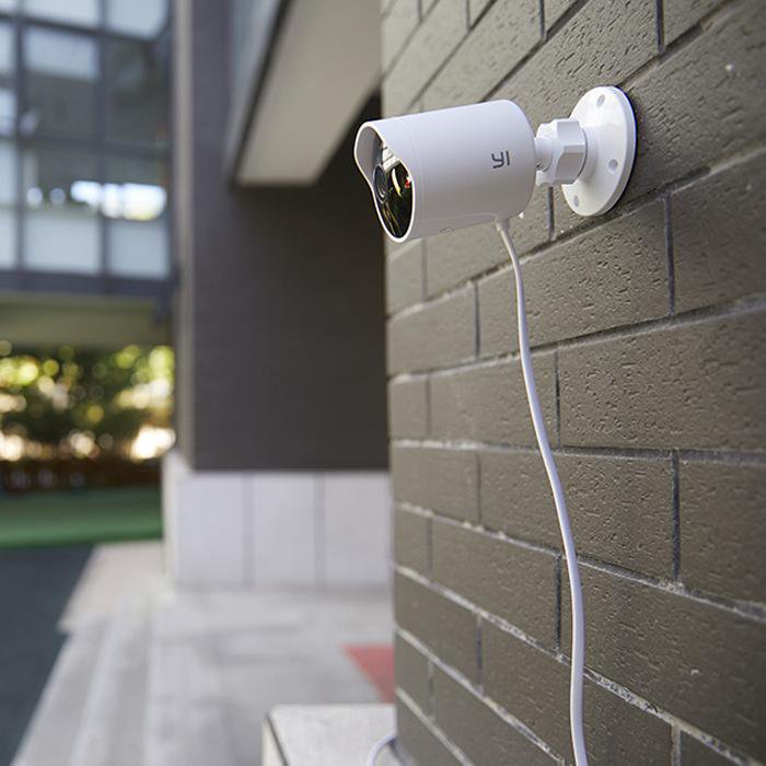 Outdoor camera. Xiaomi yi Outdoor Camera. Yi Outdoor Camera 1080p. Наружная IP-камера yi Outdoor Camera (h30). Xiaomi yi Camera Outdoor Edition 1080p.