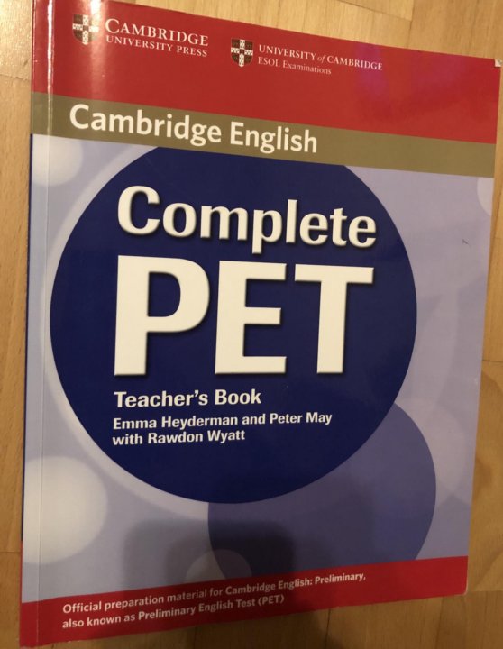New complete. Учебник Pet Cambridge. Expert IELTS 7.5. Pet Cambridge 4. Complete Pet учебник по английскому.