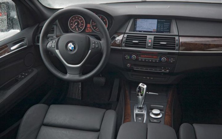 Bmw x5 салон фото