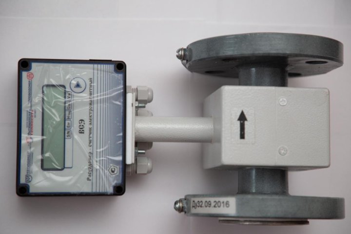 Расходомер электромагнитный питерфлоу рс. Акрон-01 ультразвуковые расходомеры с накладными датчиками. Расходомеры авито. Расходомер-счетчик электромагнитный взлёт эм. Расходомер vx озна.