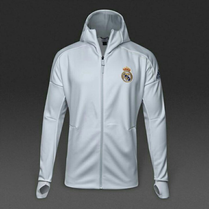 Белая кофта adidas real Madrid