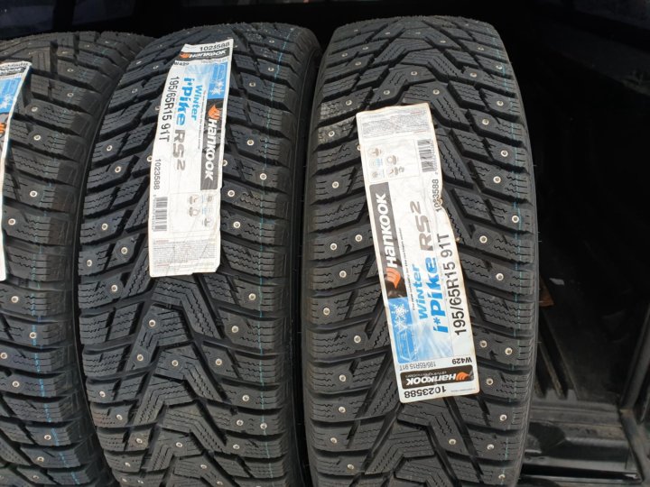 Винтер ай. Hankook Winter i Pike rs2. Ханкук Винтер ай Пайк РС 2. Hankook Ice Pike rs2. Ханкук Винтер рс2 185 60 14.