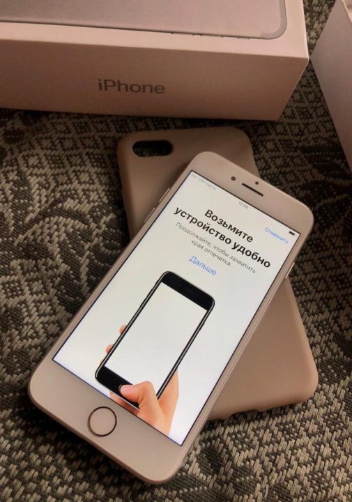 Iphone 2 g запечатанный. Наклейки на коробку iphone. Айфон 12 про фото с коробкой и зарядкой. Iphone 5 распаковка. Продать айфон без коробки.