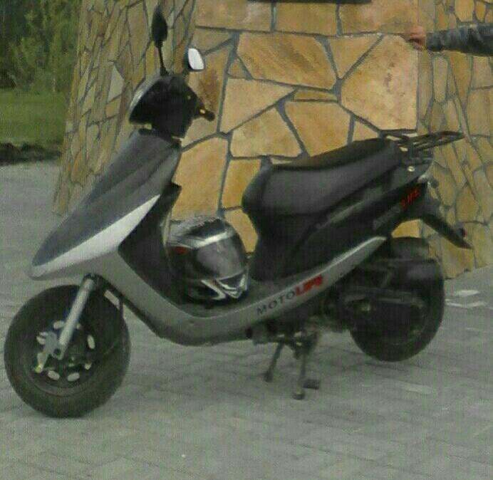 Motolife. Китайский скутер 80 кубов. Скутер motolife cy125t-3b. Скутер motolife 50. Скутер мотолайф 150 куб.