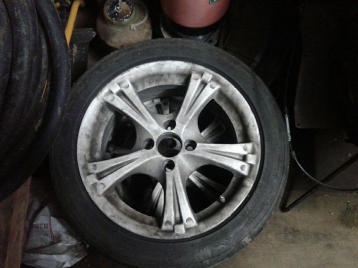 185 50 р16. 185/65 r15 на ваз 2114. Резина на ваз r15. Колеса 185 60 r15 на ваз 2115. Низкопрофильная резина r15 на ваз 2112.