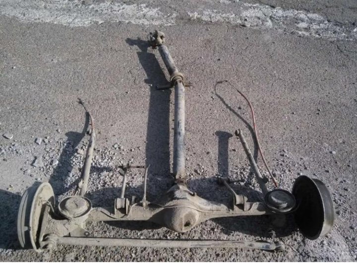 Задний мост в сборе бу. Задний мост ваз 2101. Задний мост ваз 2101. Мост ваз 2107. Задний мост ваз 2107.