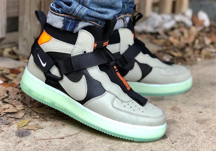 Nike air force 1 mid utility best sale